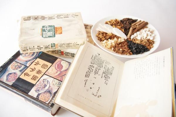 世界最高品質の食べる美容液『無添加プレミアムオイル』発売