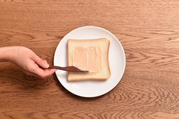 酒粕で美白！パンと酒粕の新習慣でキレイと健康を