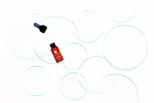 20％増量！人気美容液「VC22セラム」リニューアル発売