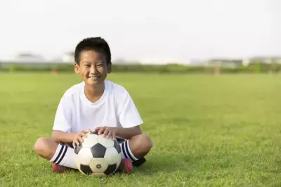 「成長スパート期」のカルシウム摂取は給食の牛乳だけでは不十分！「ウィングラム」×「セノビック®」コラボ商品に注目