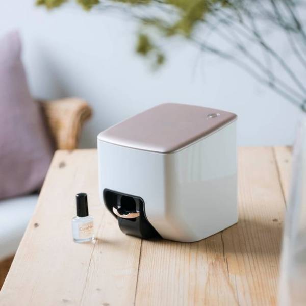 デザイン無限大！セルフネイルが身近になる「ネイルアートプリンター」