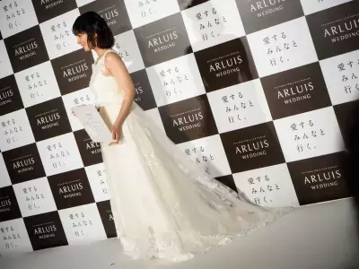 吉岡里帆さんも憧れる！“愛するみんなと行く“リゾートウェディングのススメ
