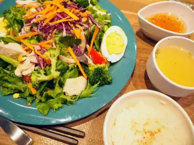 もう体重にこだわらない！身体の外も中も美しくなれる食事術とダイエット方法