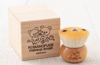 伝統技法のメイクブラシにコリラックマデザイン登場