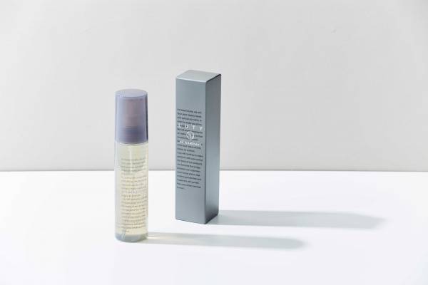 CMCに着目！全ての髪の悩みを解決するヘアオイル登場