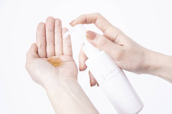 米ぬか由来で肌に優しいクレンジングオイル登場！