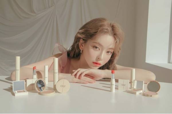 アジアのなりたい顔NO.1！テリが手がけるコスメブランド「CILY」