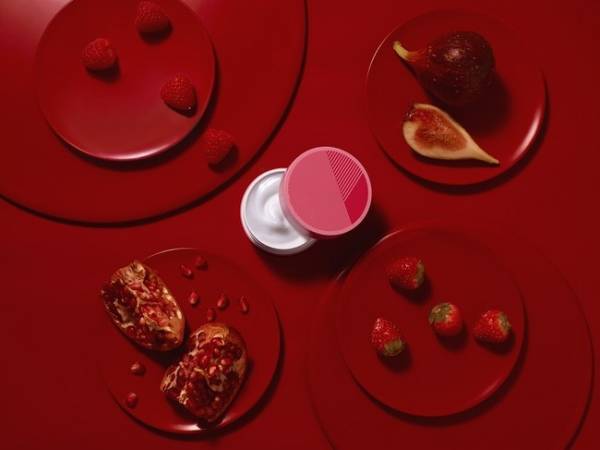 オルビスの夜用美容パック『酵美人』に10周年記念の限定商品が登場