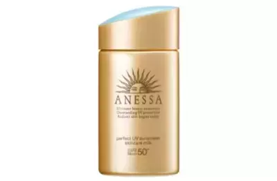 シワ・たるみの原因に…紫外線による「光老化」に要注意