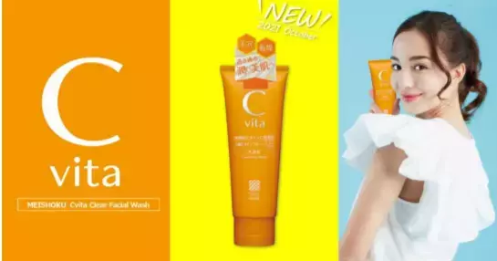 美容液カプセル配合で肌のうるおいを保ちながら洗顔