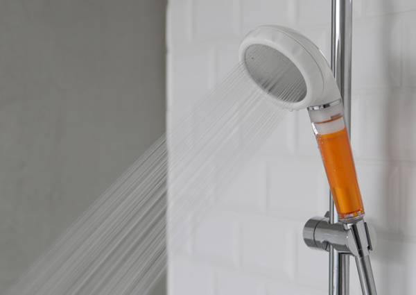 浴びるビタミンシャワー！美容シャワーヘッド「VITA TURBO」デビュー