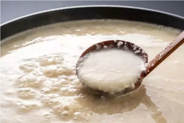 食の情報サイトで『生こうじあまざけ』を紹介