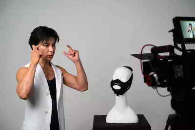 ウェアラブルEMS美顔器「メディリフト」武田真治さん出演の新ムービー公開中