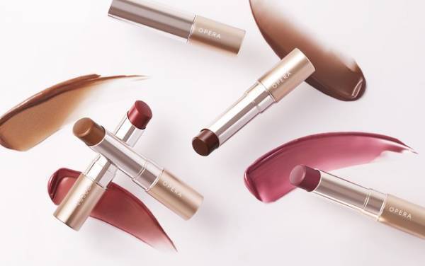 オペラから秋のムードを演出する新作リップティントが登場