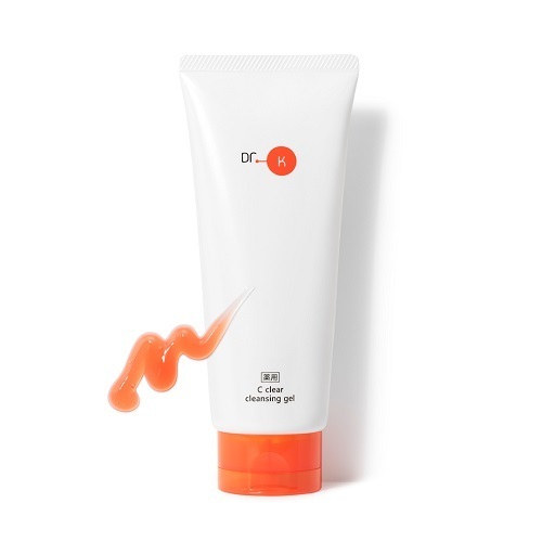 女性の悩み、ニキビ・毛穴・肌荒れを防ぐ天然ビタミンのクレンジング