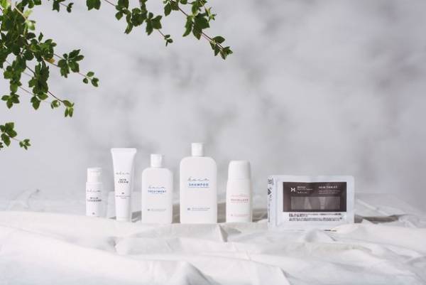 50代の女性に向けて スキンケアサプリ入りトライアルセットを発売