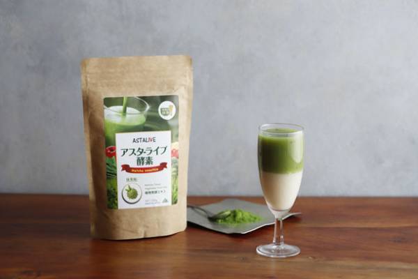 「ASTALIVE酵素スムージー」抹茶味登場！栄養たっぷりで内側からキレイに