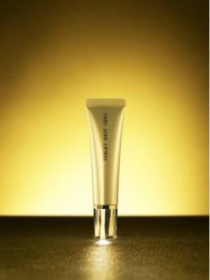 シワ改善・美白・抗炎症の3つの作用にアプローチするエイジングケアクリーム