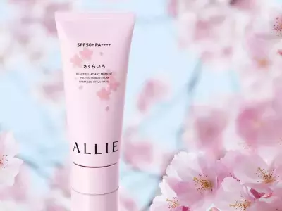 ALLIE（アリィー）から昨年大人気だったあの「さくら」UVカットジェルが今年も登場