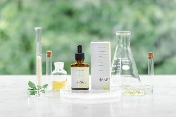 予約受付にサーバーがダウン！話題の「dr365」より毛穴ビタミン美容液登場