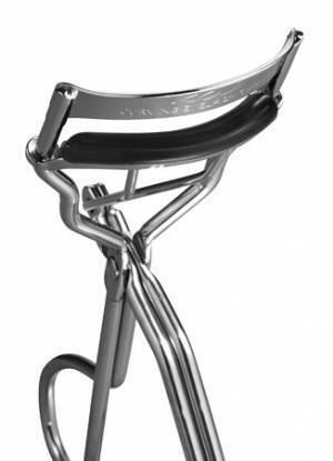 根元からパッチリまつげに！出荷累計110万個超えビューラーがリニューアル