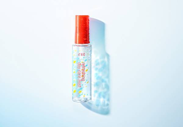 メイクの上から素早く潤いチャージ！「est」の新作ミスト化粧水限定発売