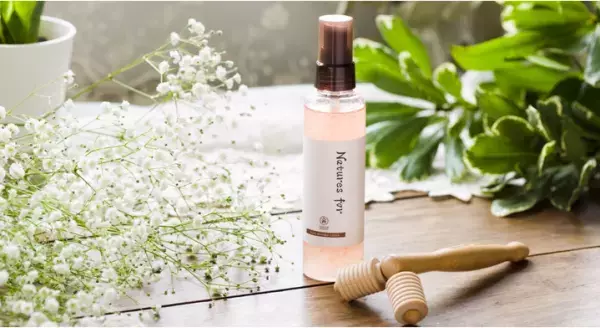 頭髪に悩む女性に『スカルプワンダーローション』