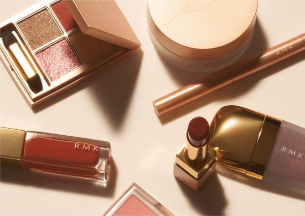 新生「RMK」が贈る秋の限定コレクション“ROSEWOOD DAYDREAM”