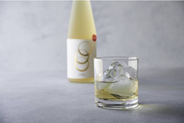 飲む蜜醂（みりん）、夏バテと美容に効果大の麹リキュール「Me」