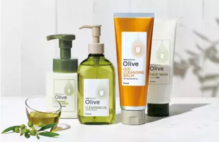 「ナイーブボタニカル」オリーブ1.5倍配合で全面リニューアル