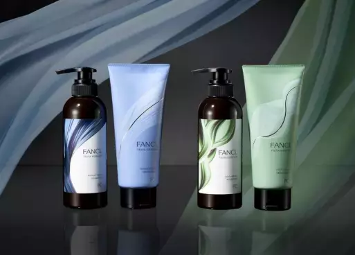 日本古来の伝承成分でつややかでしなやかな髪に導く