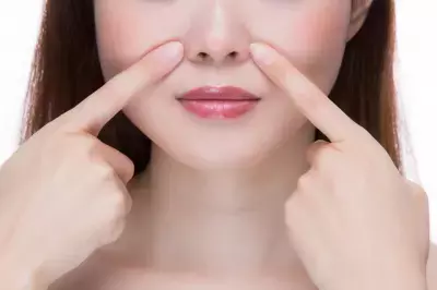 マスクによる肌荒れに！毛穴ケアにおすすめのアイテム3選