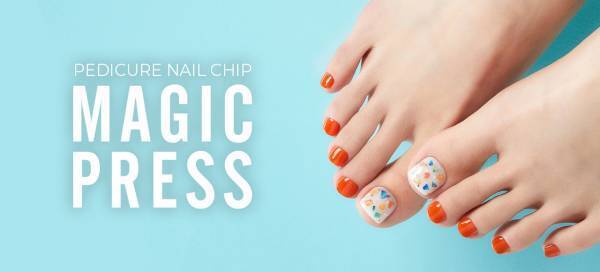 DASHING DIVAの貼るだけジェルネイルが楽天ベストコスメに