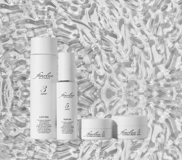 【新登場】成長ホルモン誘導ペプチド配合のエイジングケアシリーズ