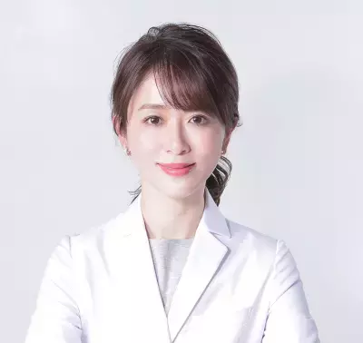 モニターの98％が「サロンと同等以上」と評価！パナソニックの家庭用光美容器 「光エステ」新発売