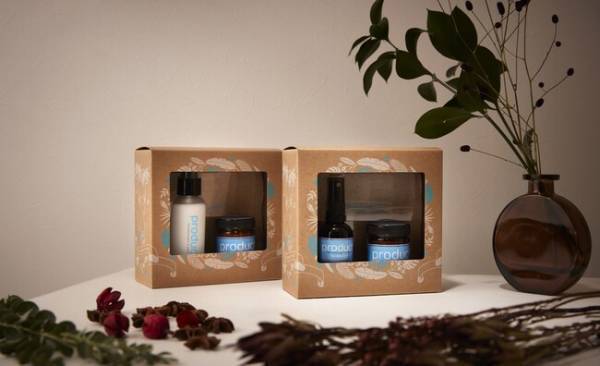 「ザ・プロダクト」初のホリデーコフレ！内側から輝くなめらかツヤ髪へ