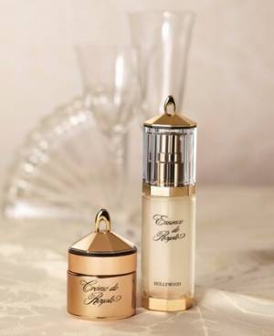 生ローヤルゼリーを配合したリッチな美容液とクリーム