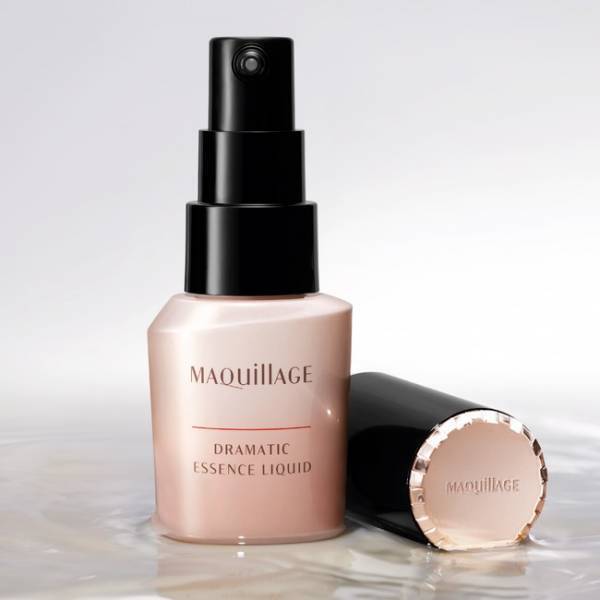 マキアージュから毛穴レス美容液リキッドファンデーション誕生