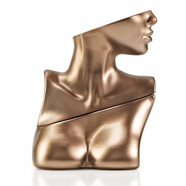 ビリー・アイリッシュ初プロデュース！話題の香水が8月22日先行発売スタート