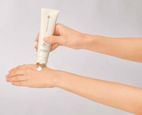 ナリス化粧品が「スハダモ スムースタッチハンドクリーム」を発売へ