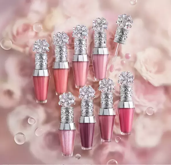 ジルスチュアートの特別なアイテムと一緒に「ありがとう」を贈ろう