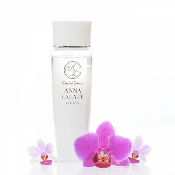 胡蝶蘭（オーキッド）20％配合の化粧水、肌のハリ・ツヤを与える注目の成分