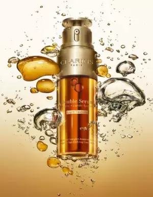 思わず触れたくなる満足肌！エイジングケア美容液をもっと軽やかに