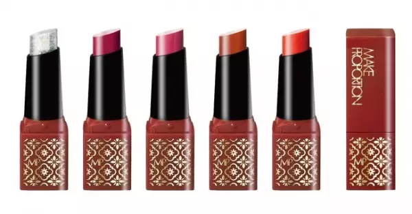 ミニだから気軽に使いやすい！落ちにくいルージュでなめらかな唇に