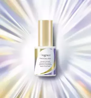 トータルエイジングケアサロンから手のための美容液が発売