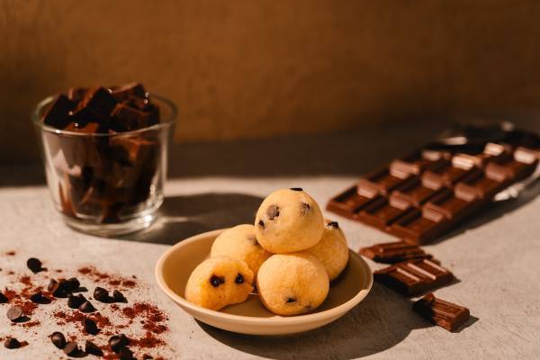 低糖質の『おからぽんで』にチョコフレーバーが登場