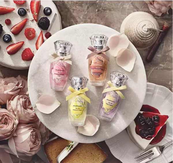ジルスチュアートから、バースデーケーキをイメージしたオードトワレが登場