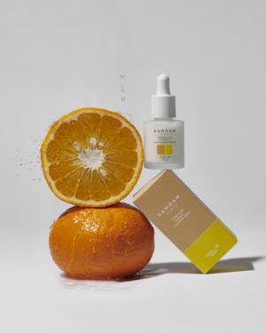 瀬戸内で育った甘夏のさわやかさ、みずみずしさを肌に届ける、和の美容液誕生