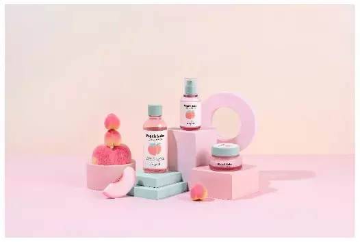 SKINFOODのスキンケアライン「ピーチサケ」が全面リニューアル