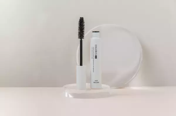 カラリスから大人女性のための『ヘアマスカラ』が登場